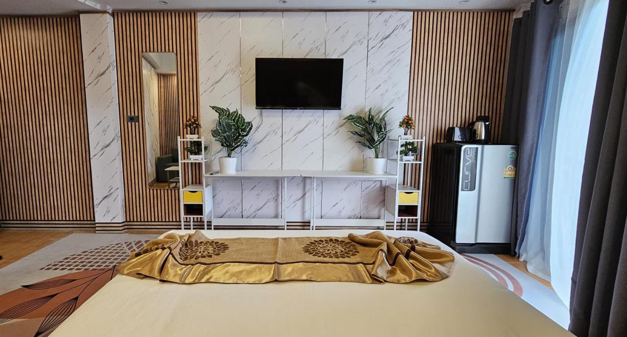 Xcess Residence Pattaya Extérieur photo