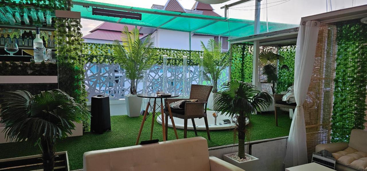 Xcess Residence Pattaya Extérieur photo