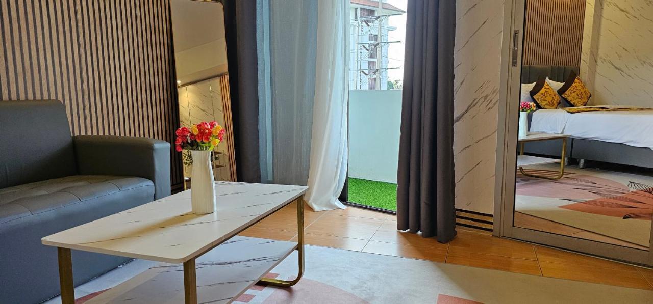 Xcess Residence Pattaya Extérieur photo