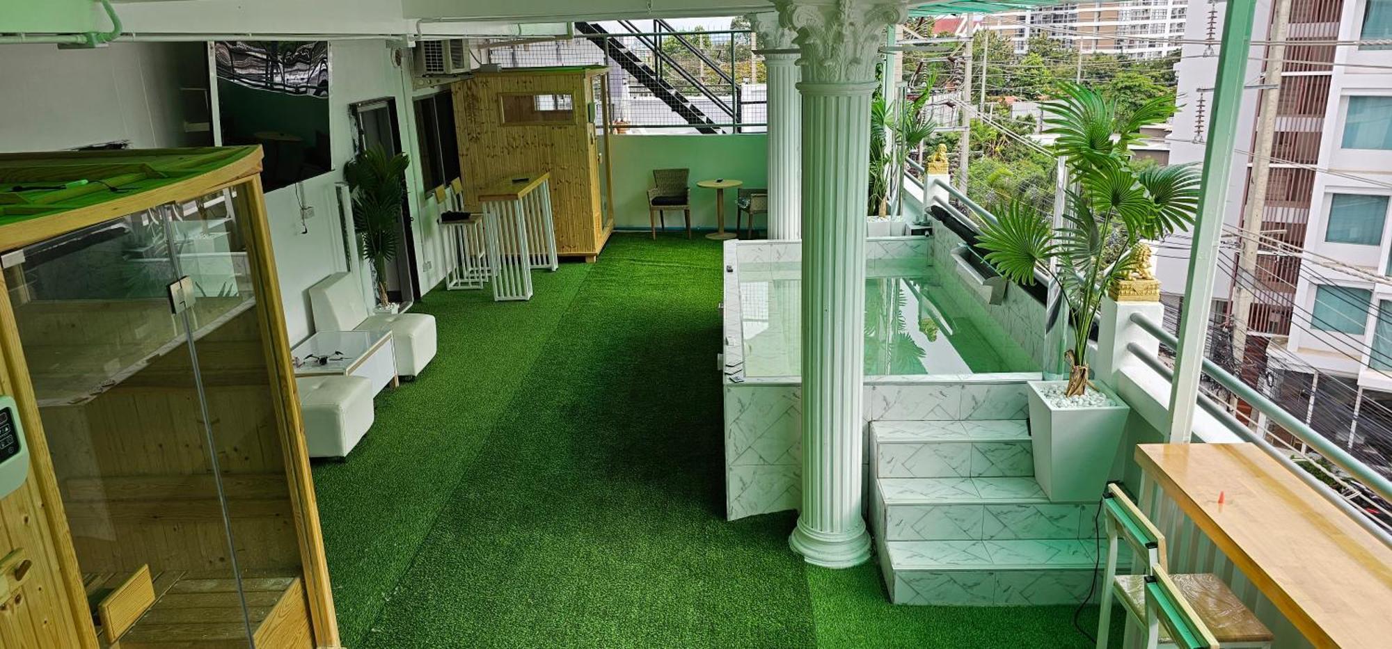 Xcess Residence Pattaya Extérieur photo