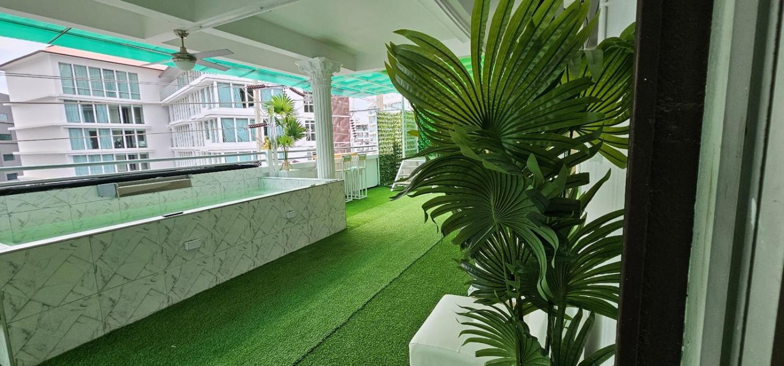 Xcess Residence Pattaya Extérieur photo